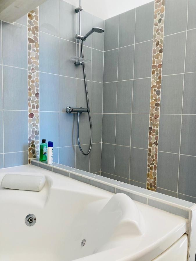 Grand Appartement 1Ch Vue Ocean Soulac-sur-Mer Eksteriør bilde